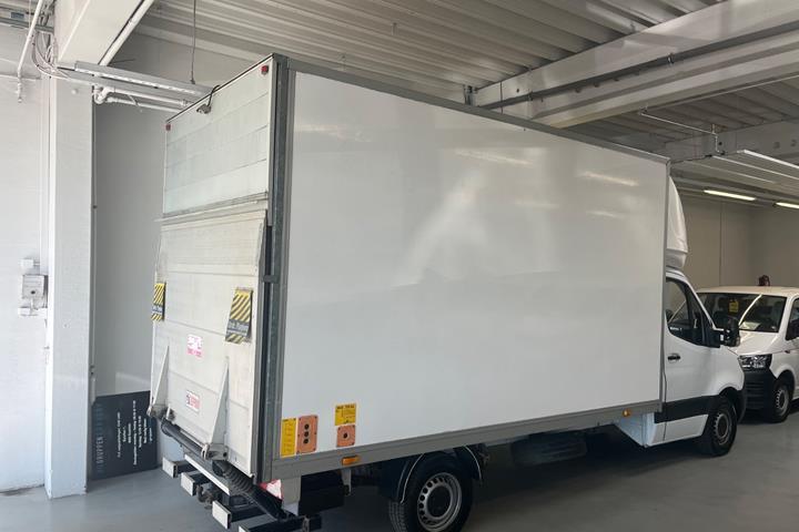 Hvid Mercedes Sprinter 316 fra 2019