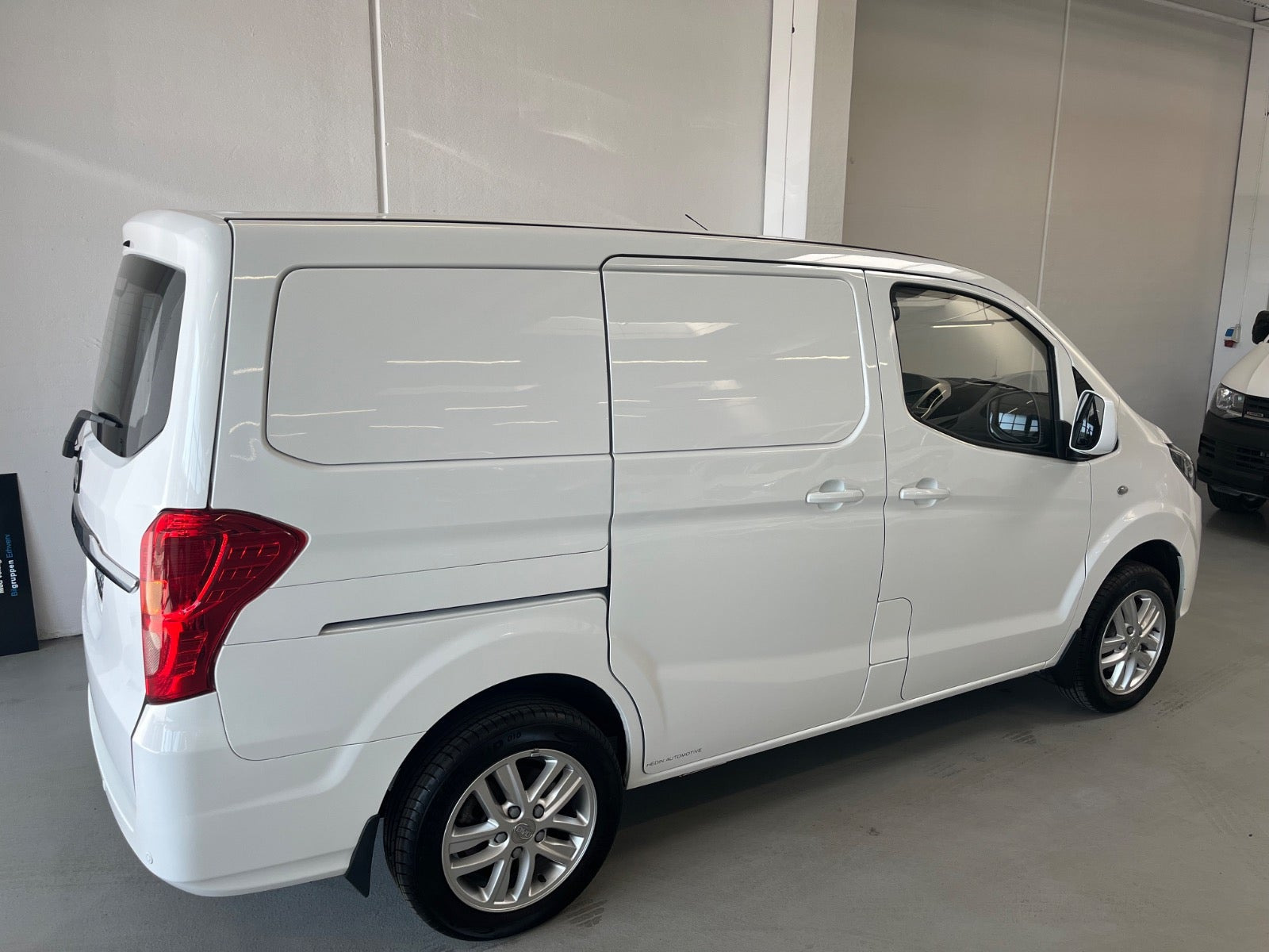 Hvid BYD eTP3 fra 2024