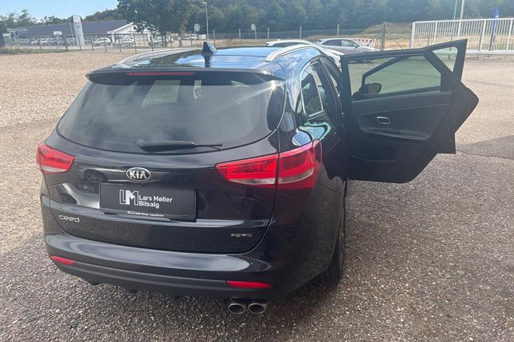 Sort Kia Ceed fra 2017