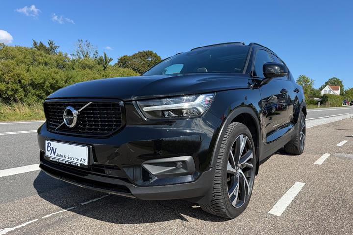 Sort Volvo XC40 fra 2019