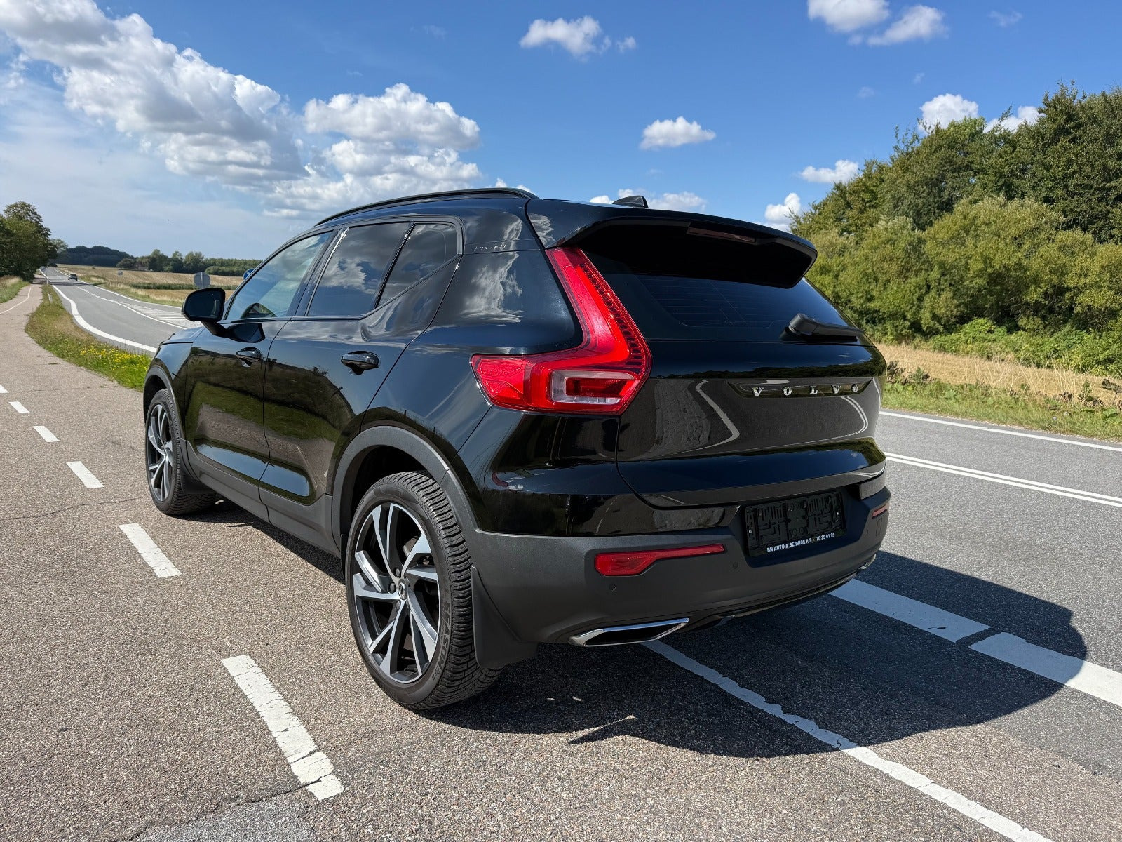 Sort Volvo XC40 fra 2019