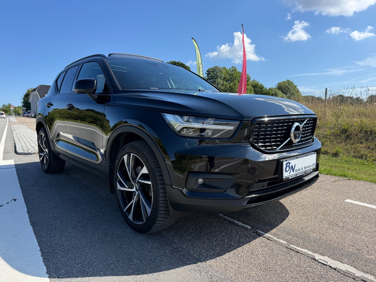Sort Volvo XC40 fra 2019