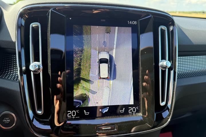 Sort Volvo XC40 fra 2019
