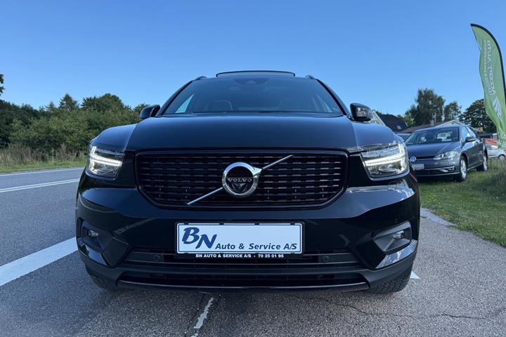 Sort Volvo XC40 fra 2019