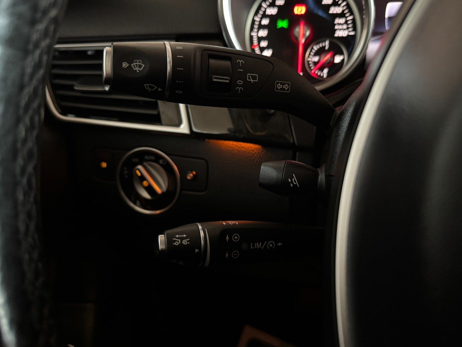Sort Mercedes GLE350 d fra 2016