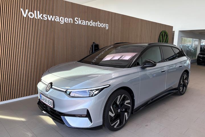 Sølv VW ID.7 fra 2026