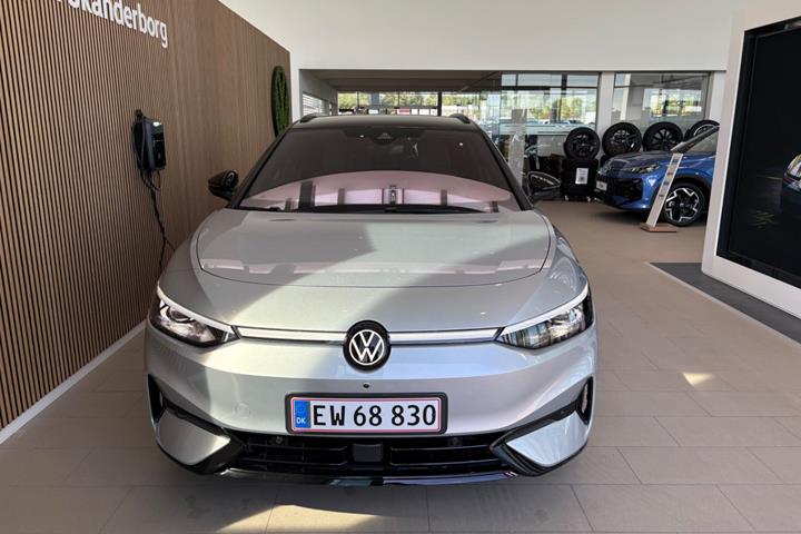 Sølv VW ID.7 fra 2026
