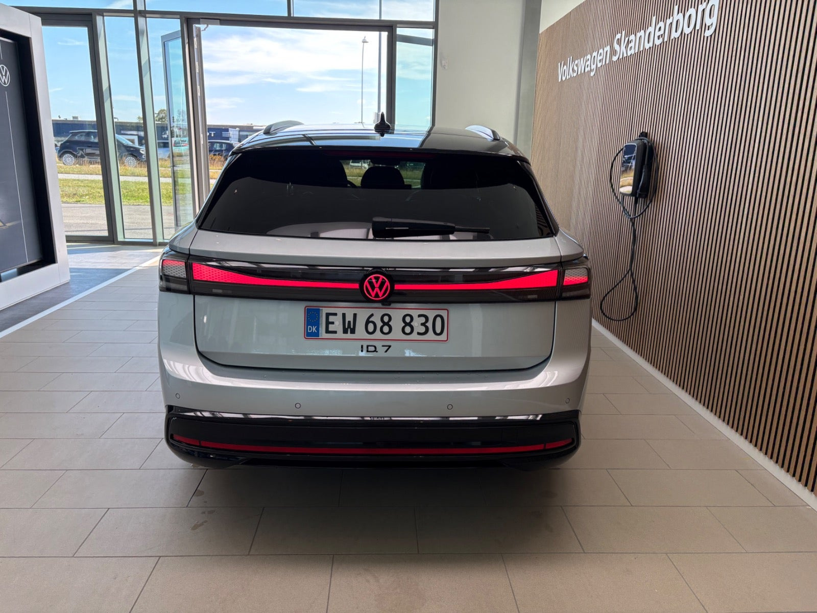Sølv VW ID.7 fra 2026