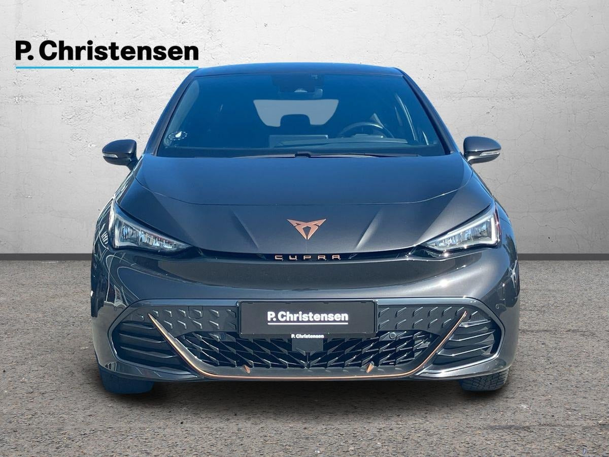 Grå Cupra Born fra 2023