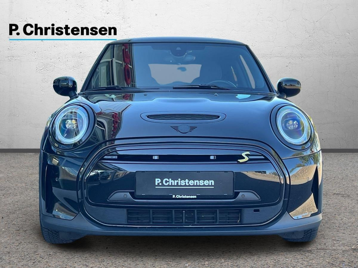 Sort Mini Cooper SE fra 2021