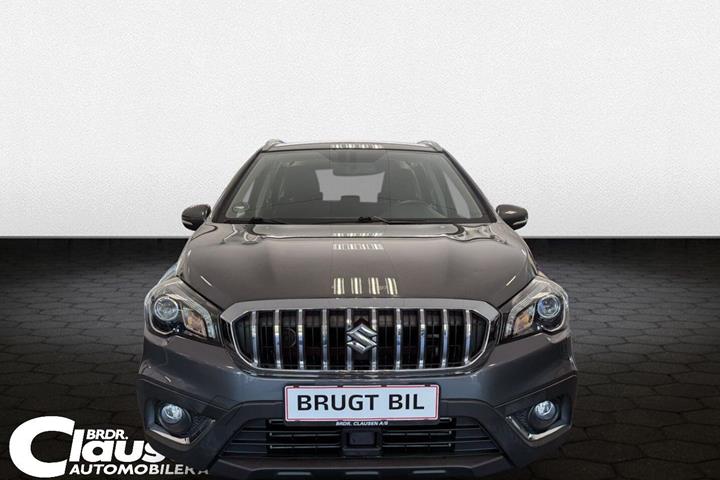 Grå Suzuki S-Cross fra 2021