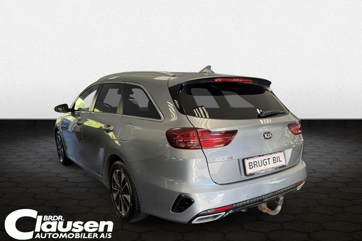 Sølv Kia Ceed fra 2020