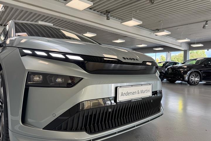Grå Skoda Enyaq fra 2026