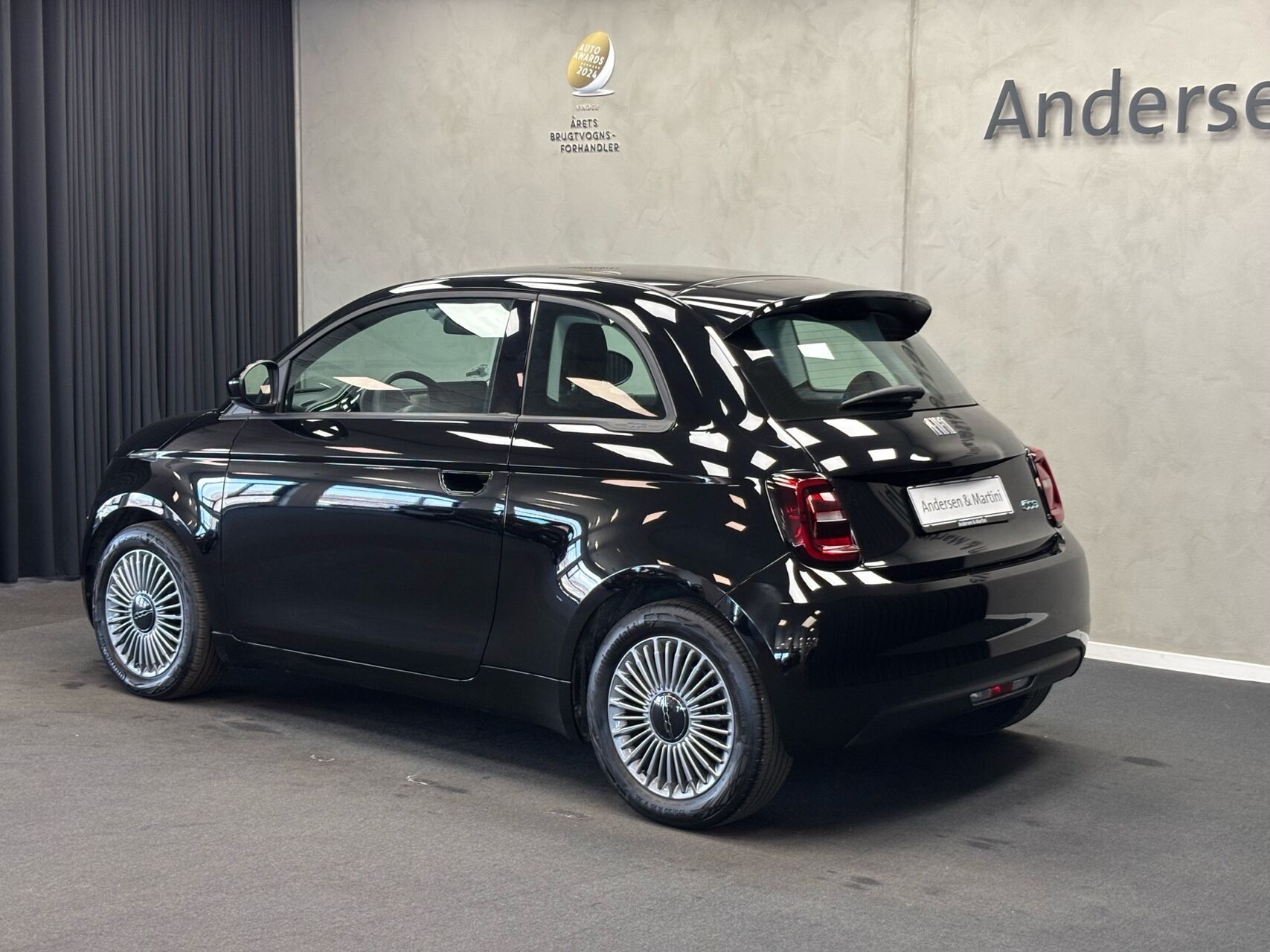 Sort Fiat 500e fra 2023