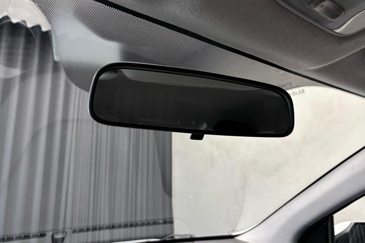 Hvid Hyundai i10 fra 2017