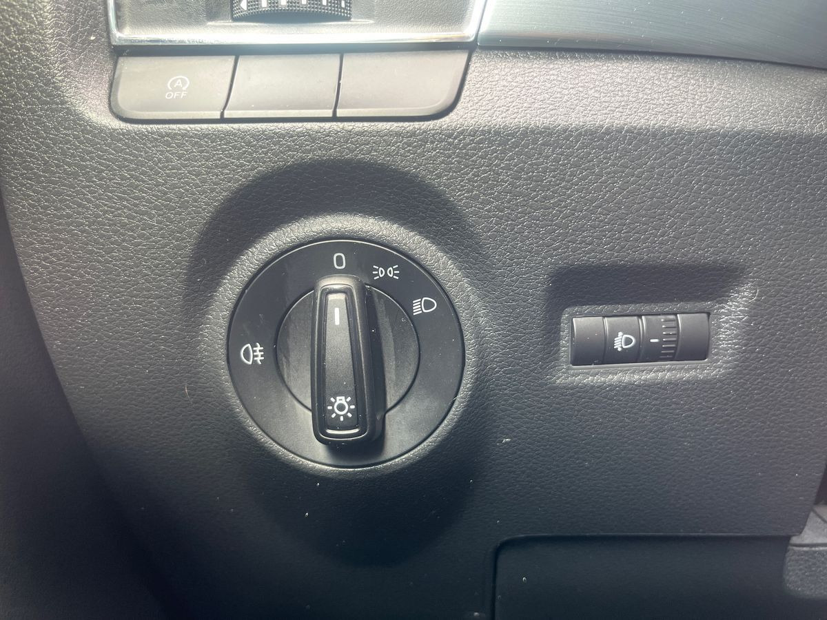 Hvid Skoda Fabia fra 2018