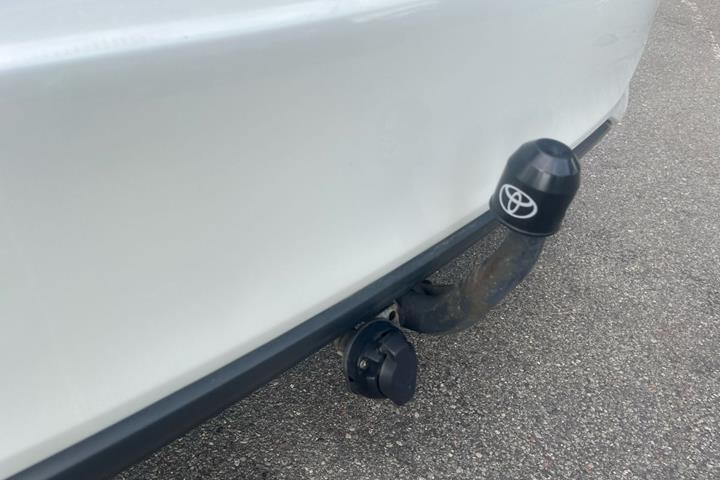 Sort Toyota Yaris fra 2018
