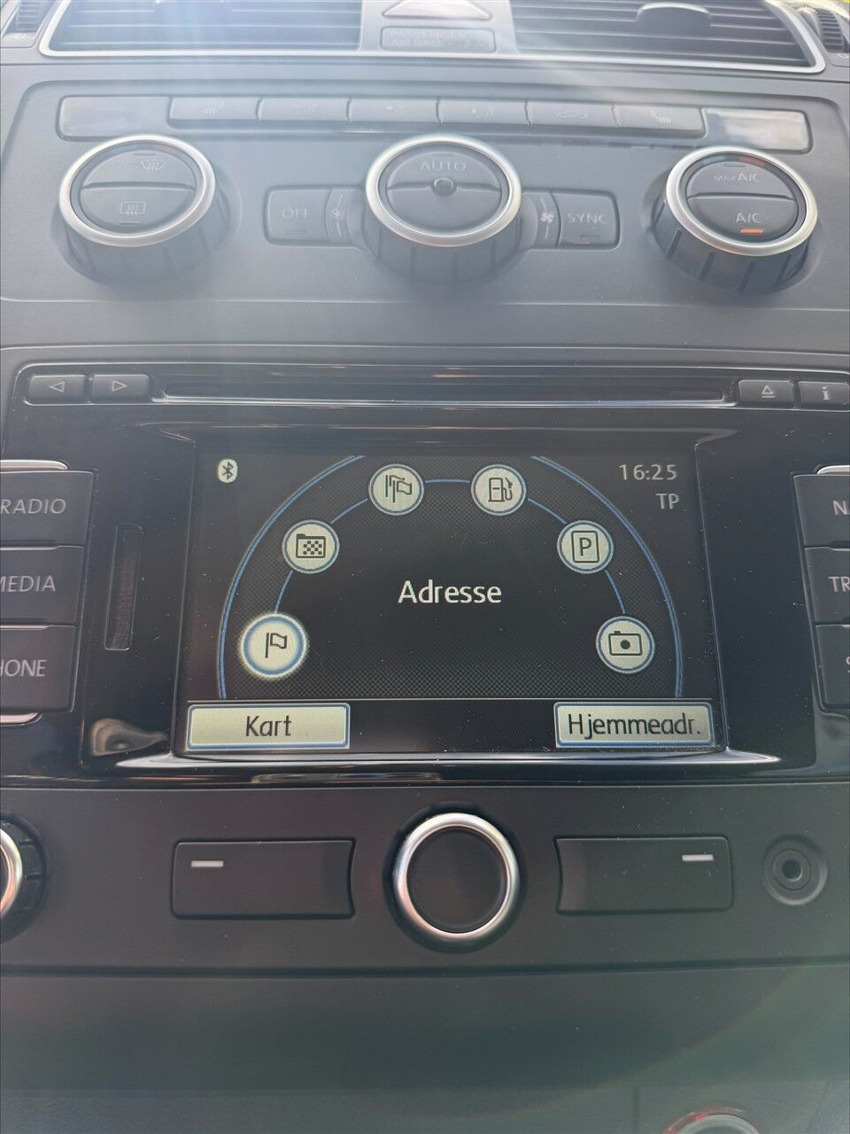 undefined VW Touran fra 2014