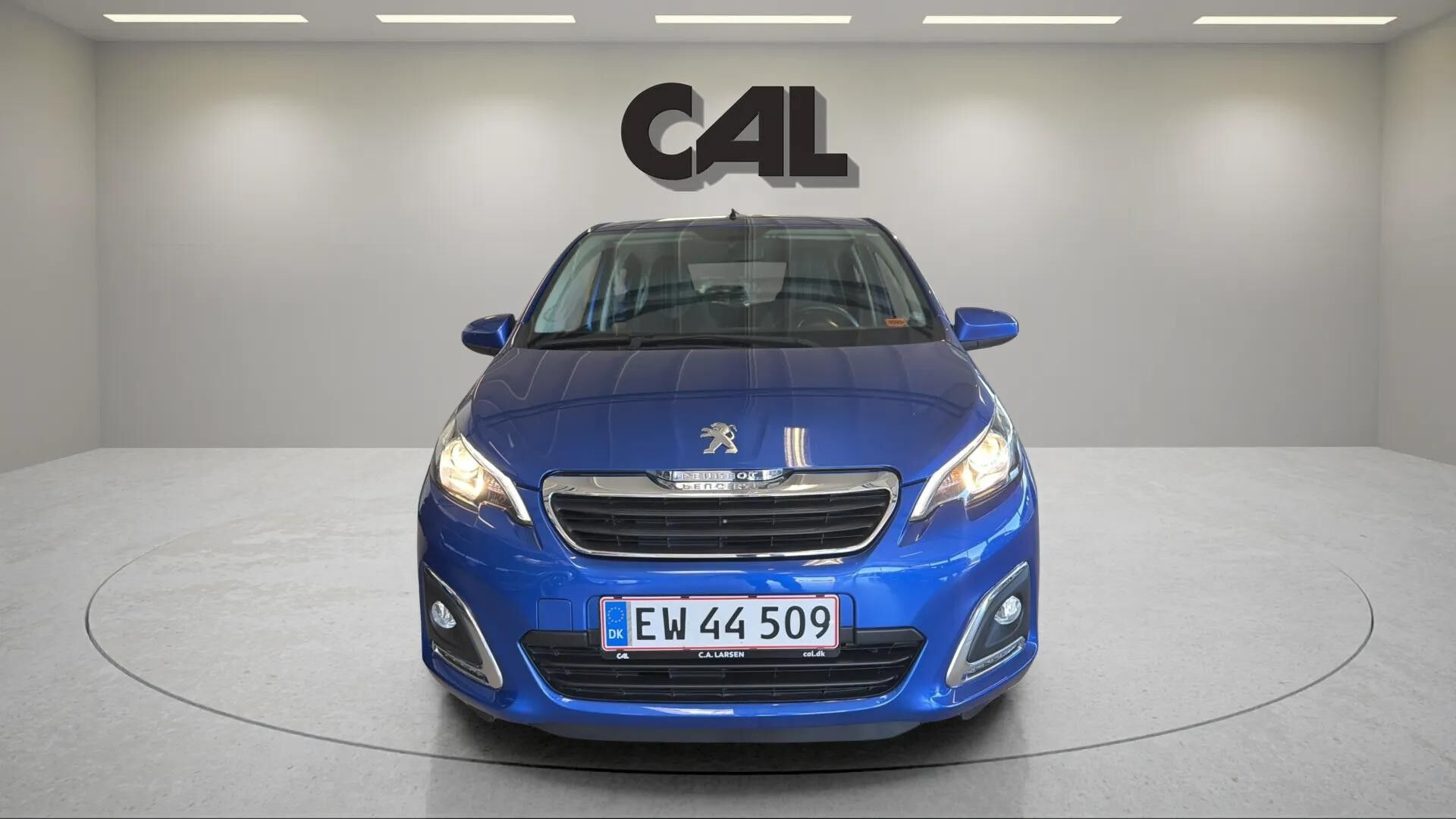 Blå Peugeot 108 fra 2020