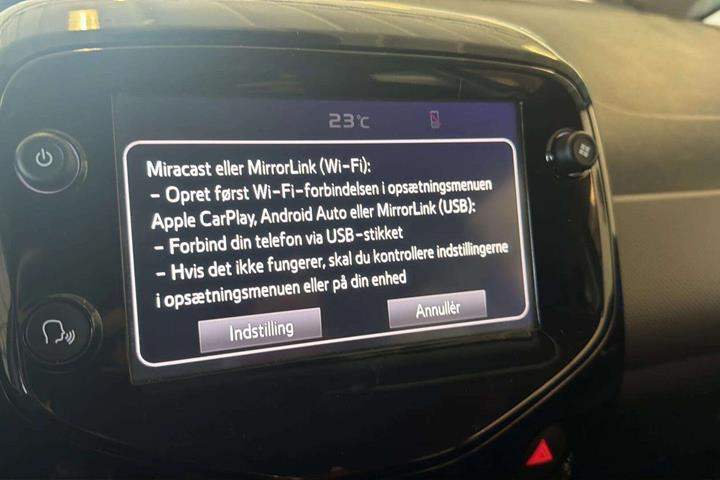 Blå Peugeot 108 fra 2020