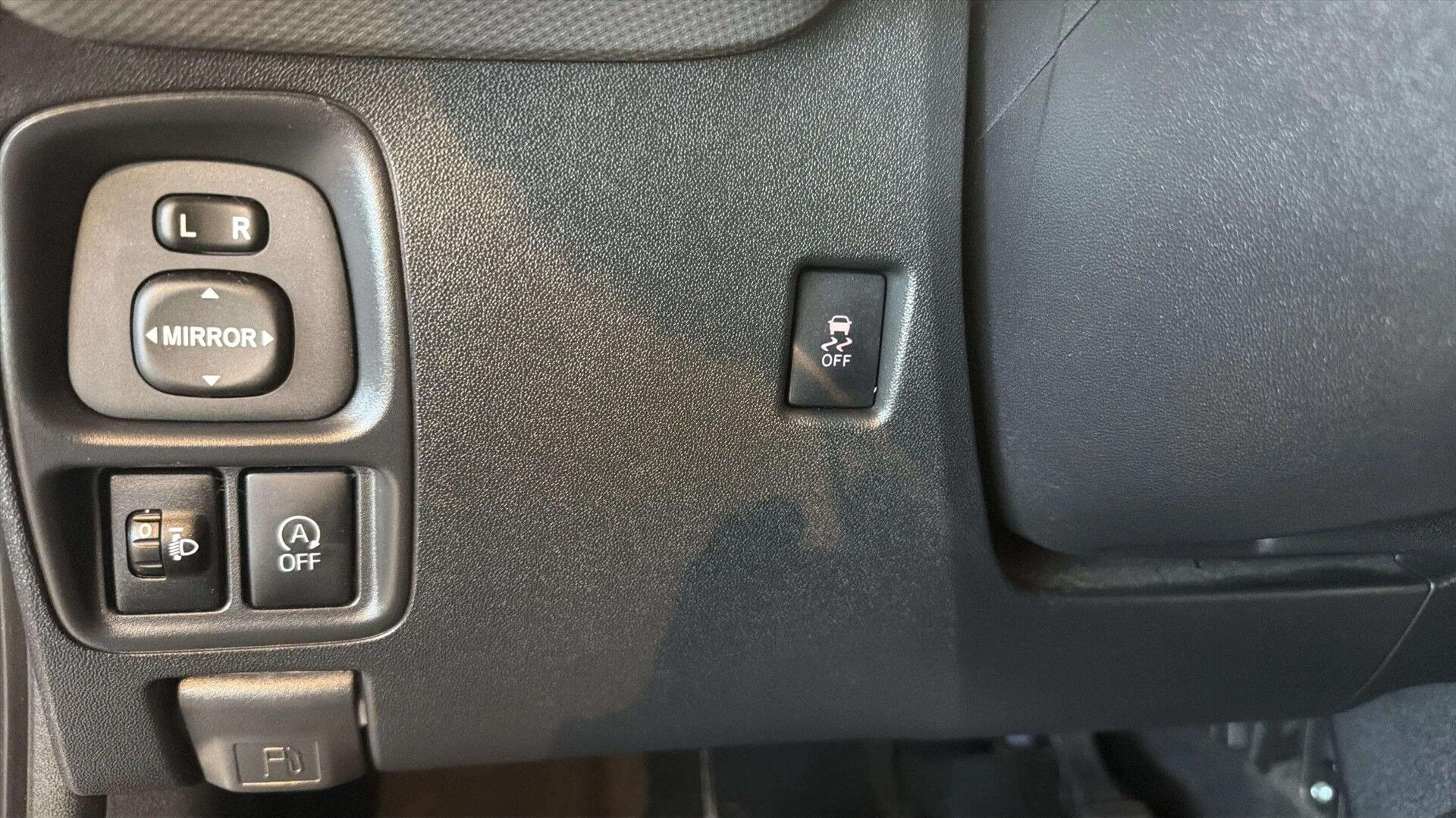 Blå Peugeot 108 fra 2020