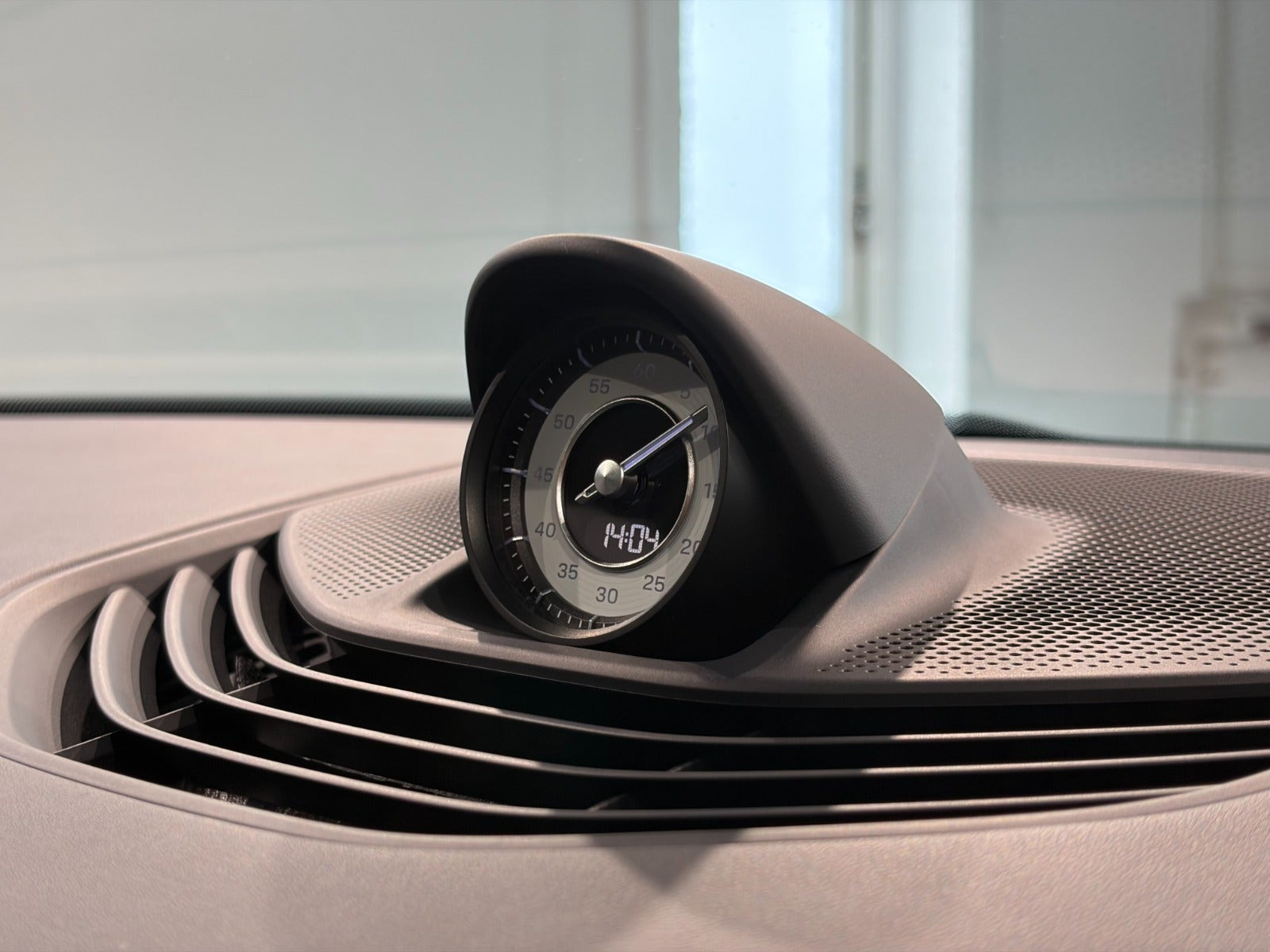 Blå Porsche Taycan GTS fra 2022