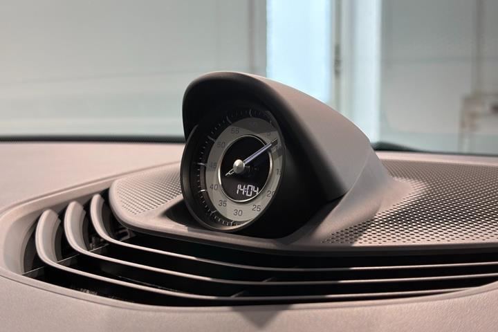 Blå Porsche Taycan GTS fra 2022