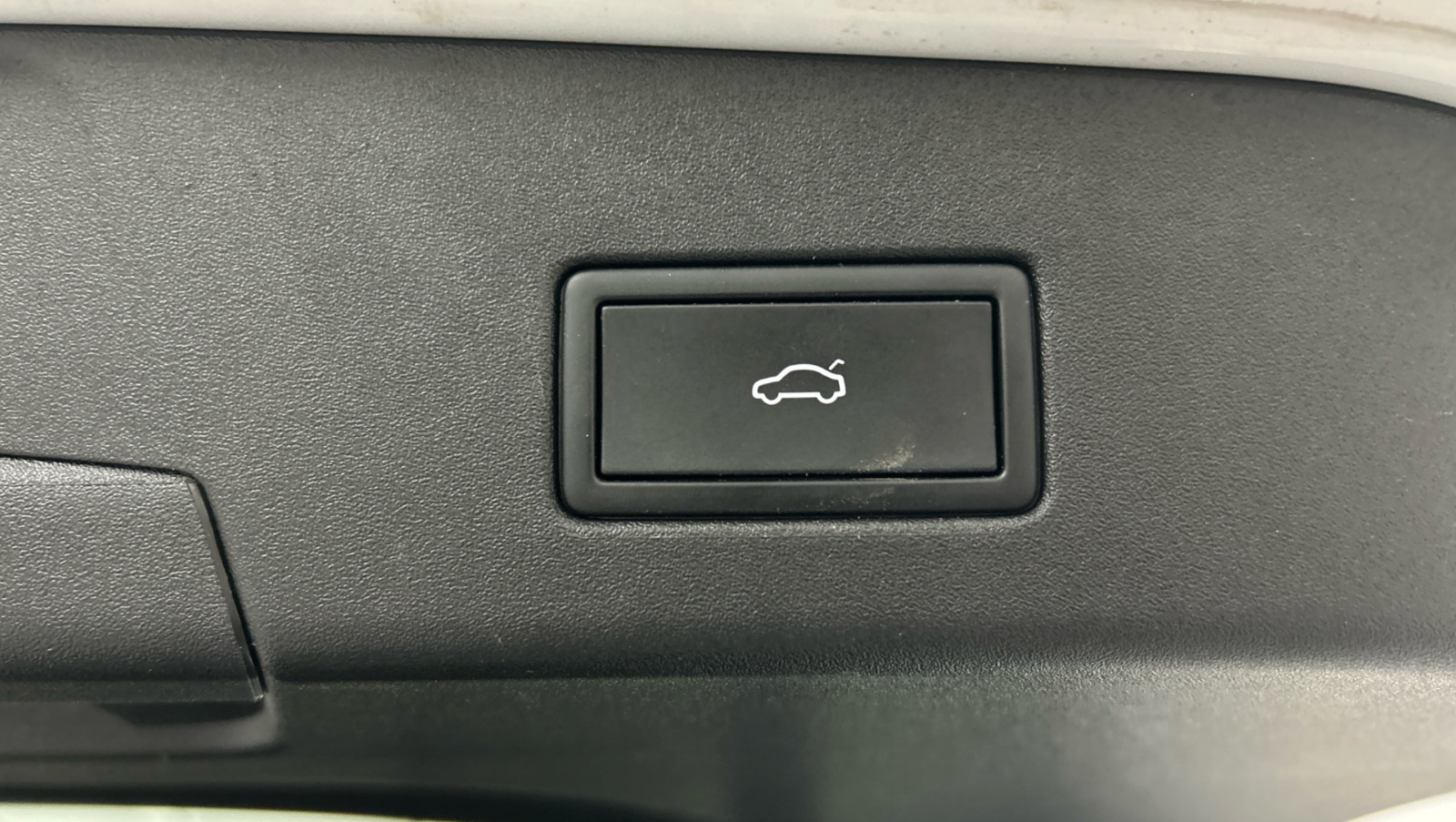 Hvid VW ID.4 fra 2023