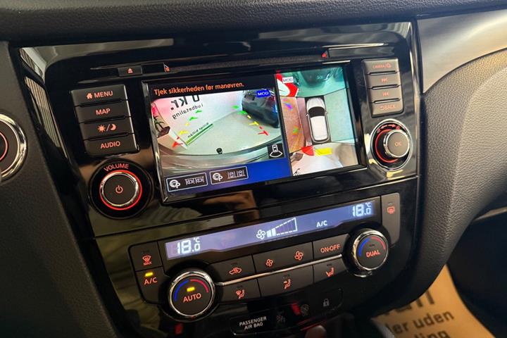 Grå Nissan Qashqai fra 2020