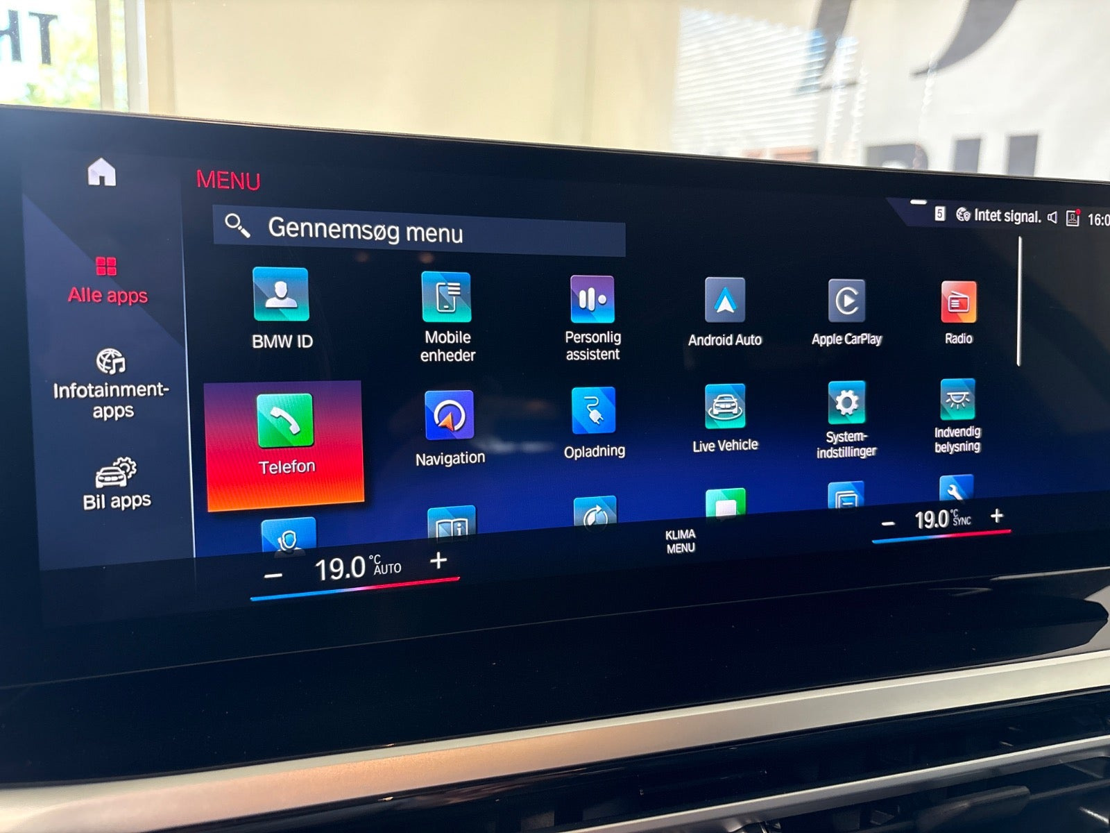 Sort BMW i4 fra 2024