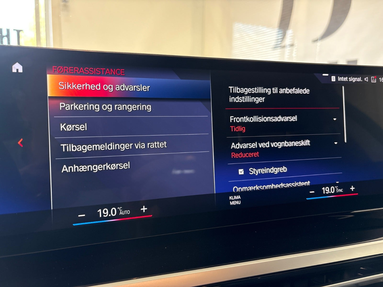 Sort BMW i4 fra 2024