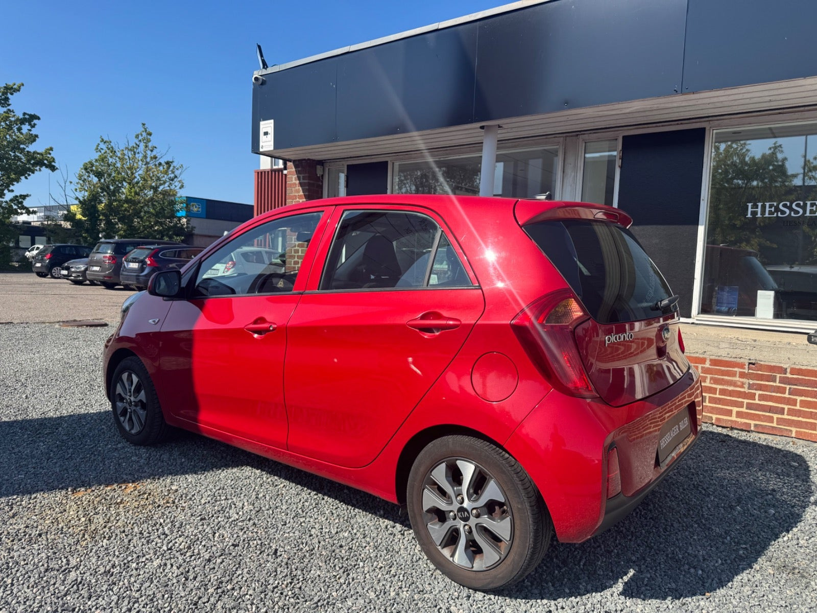 Rød Kia Picanto fra 2017