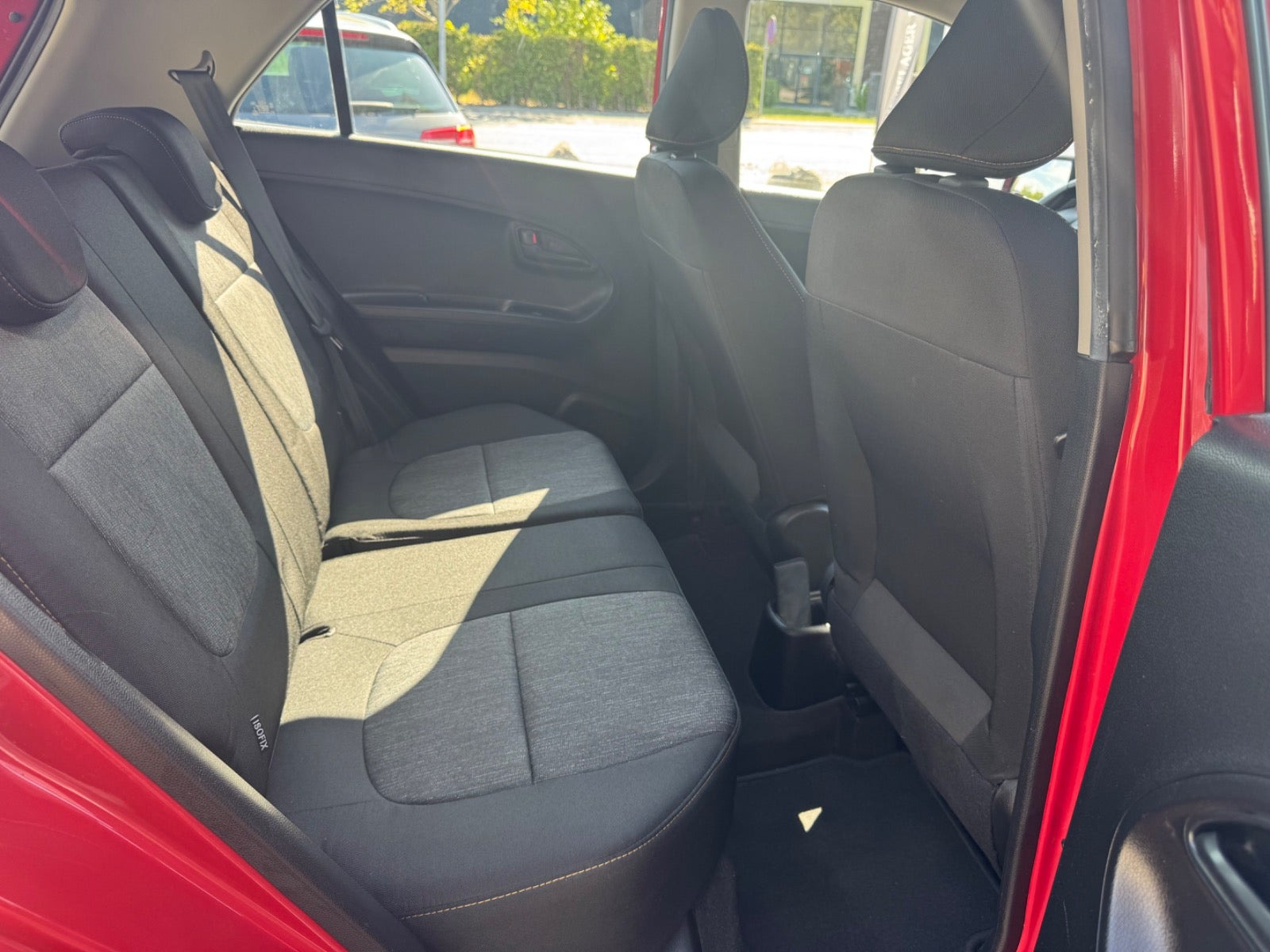 Rød Kia Picanto fra 2017