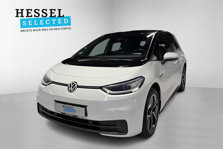Hvid VW ID.3 fra 2022 set udefra