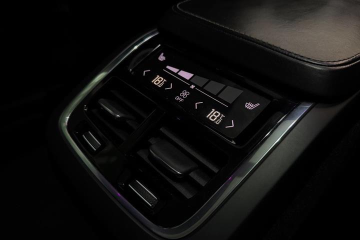 undefined Volvo XC90 fra 2016