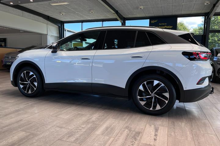 Hvid VW ID.4 fra 2024