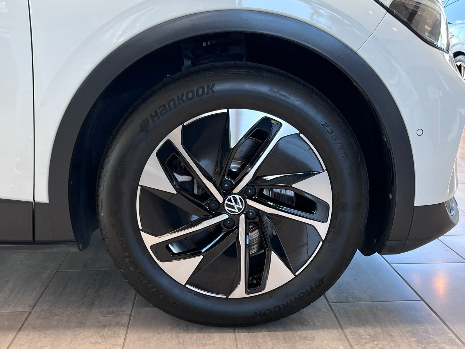 Hvid VW ID.4 fra 2024