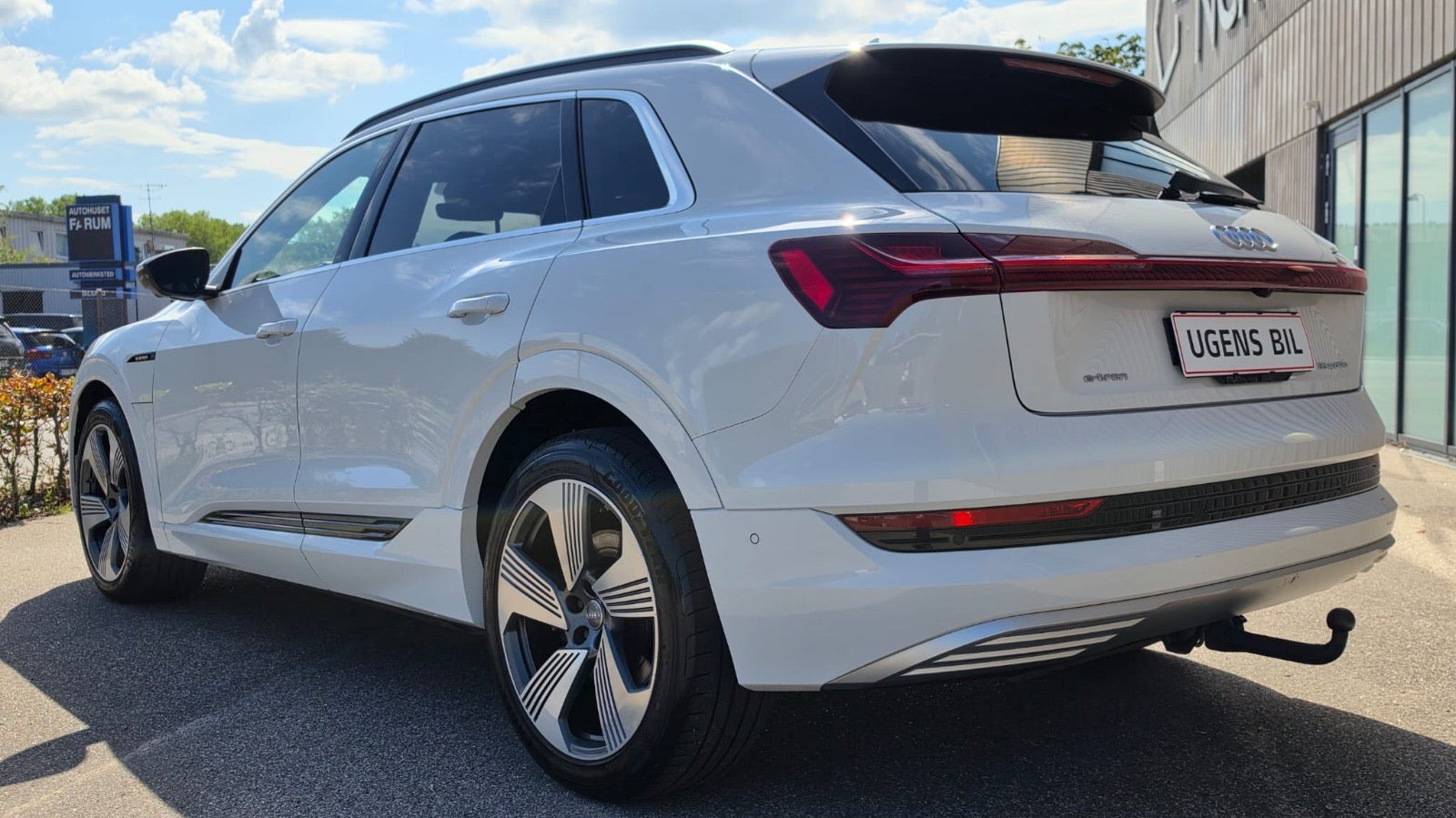 undefined Audi e-tron fra 2019