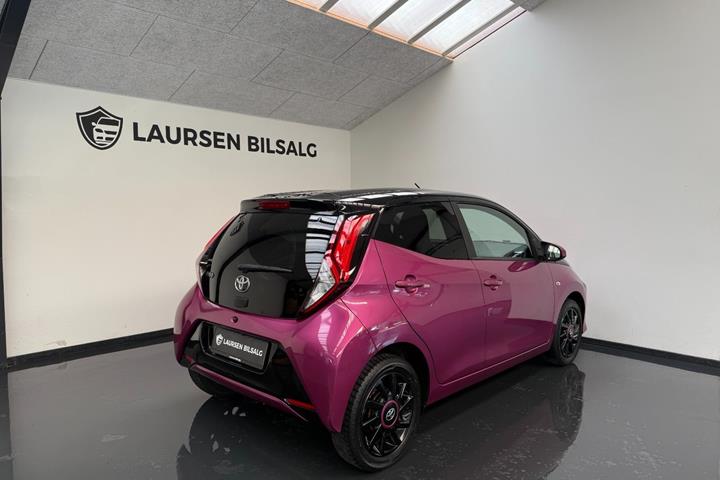 Lilla Toyota Aygo fra 2018