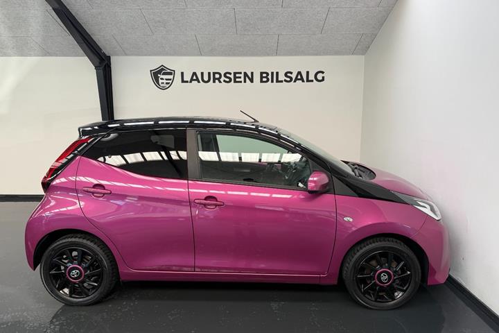 Lilla Toyota Aygo fra 2018