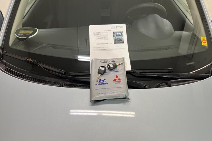 Blå Hyundai i10 fra 2013
