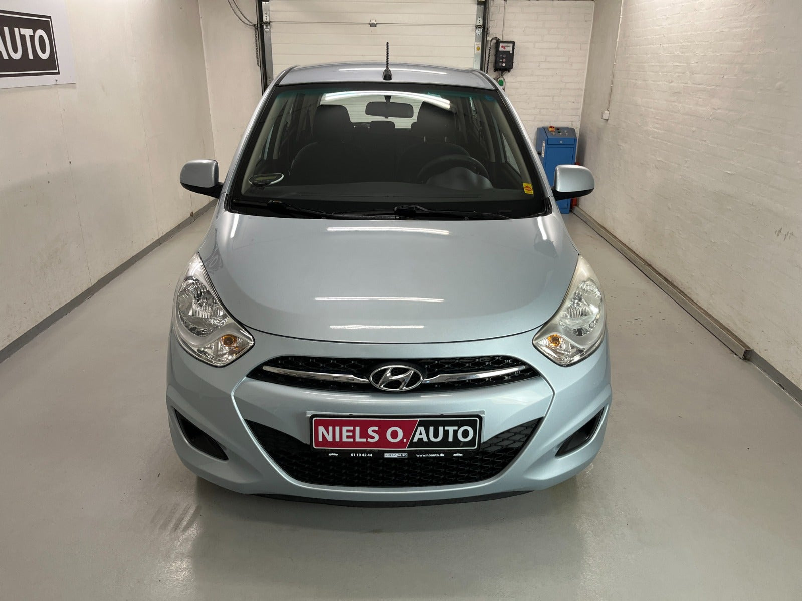 Blå Hyundai i10 fra 2013