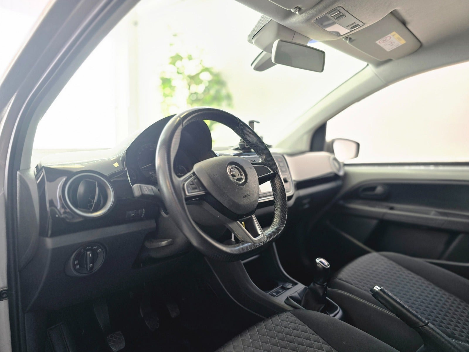 Sølv Skoda Citigo fra 2018
