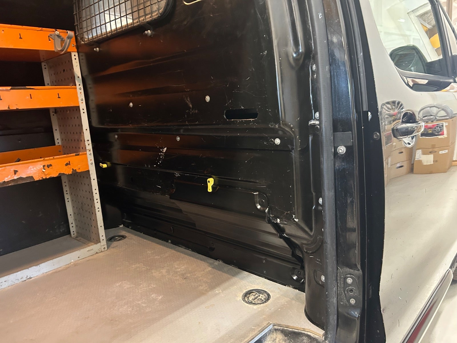 Sort Peugeot Expert fra 2021