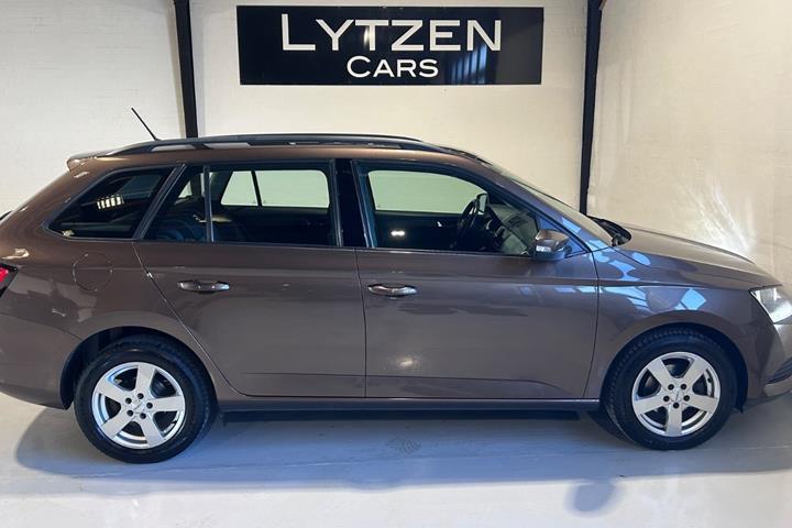 undefined Skoda Fabia fra 2019