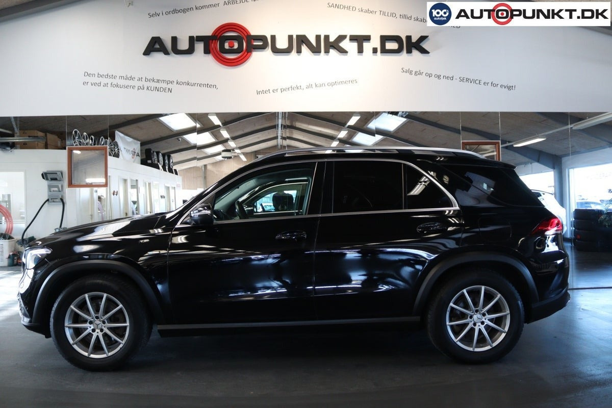 Sort Mercedes GLE350 de fra 2021