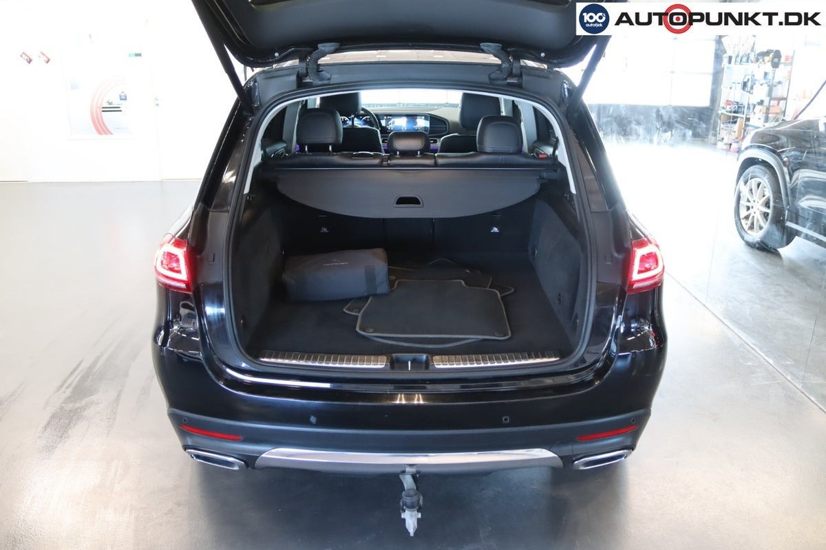 Sort Mercedes GLE350 de fra 2021