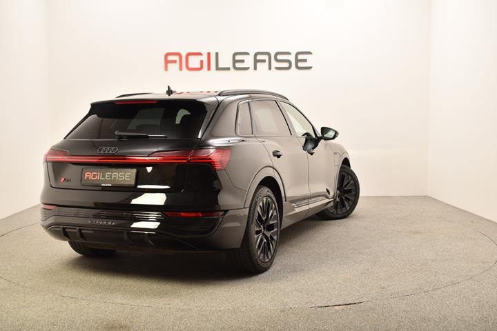 Sort Audi Q8 e-tron fra 2023