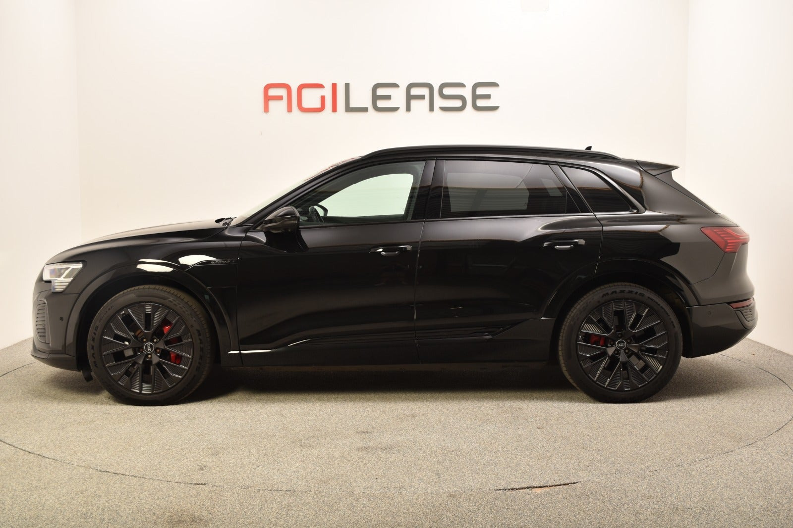 Sort Audi Q8 e-tron fra 2023