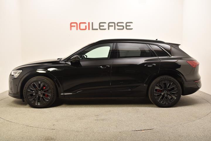 Sort Audi Q8 e-tron fra 2023
